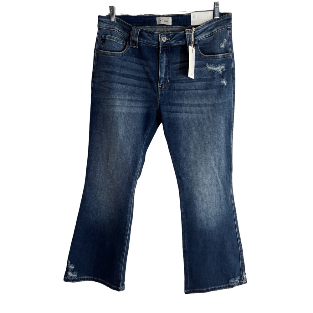 KANCAN NWT Low Rise Crop Flare Jeans in Size 15/31 — NWT — On Trend!!! - Picture 3 of 14